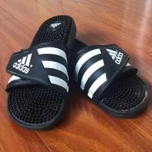 Adidas Adissage Slides